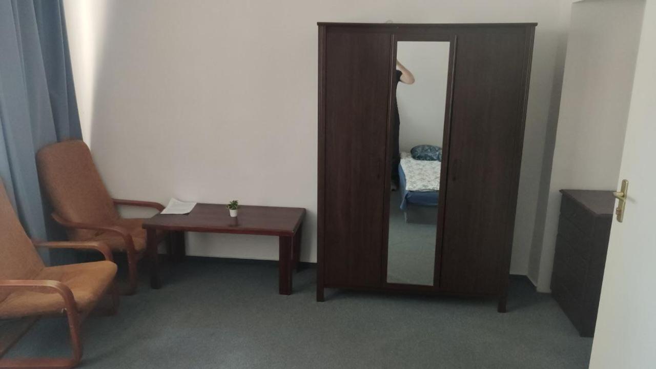 Rooms In The Centrum Of Varşovia Exterior foto